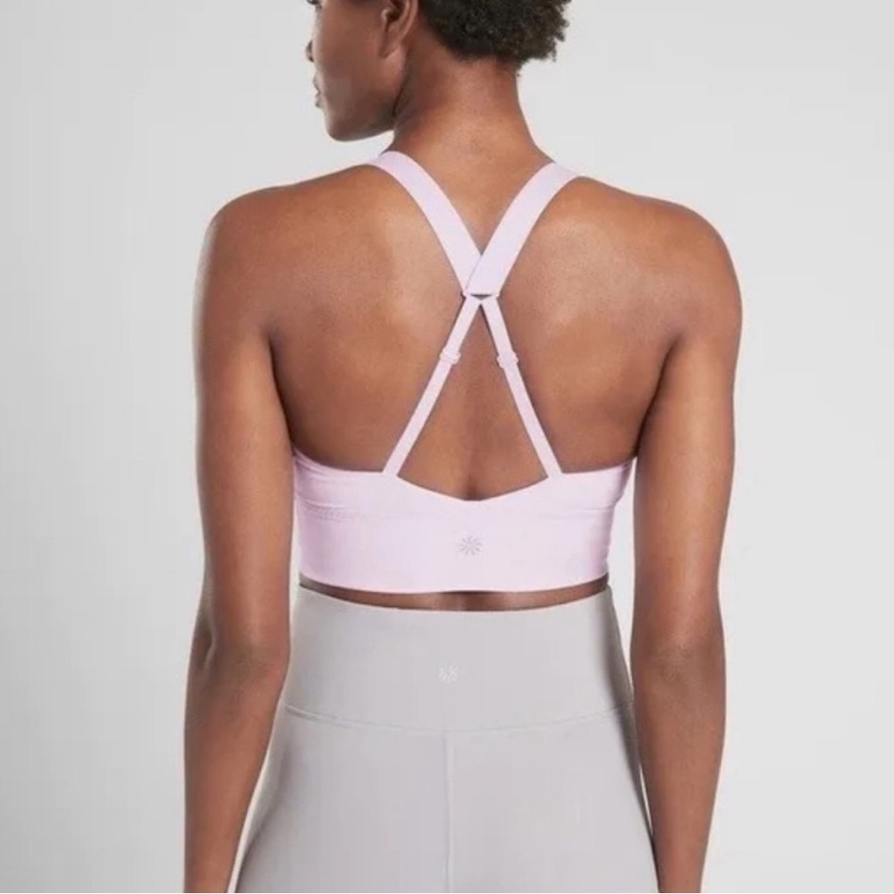 Athleta medium  Lotus Sports Bra Woman’s size M Blush Pink